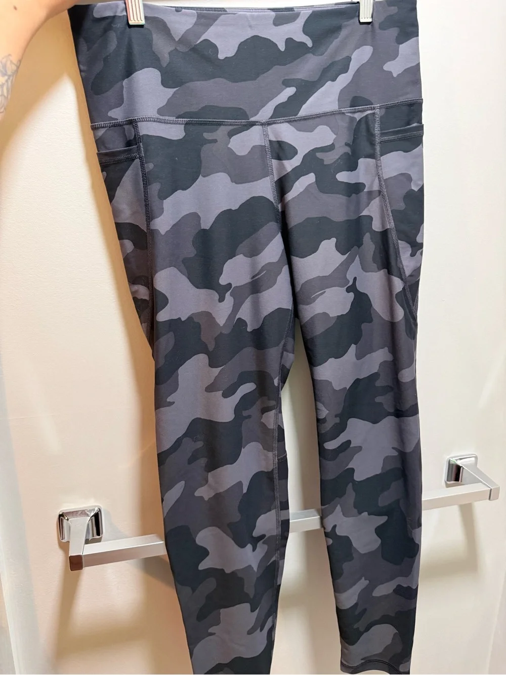 Kids Camo Active Leggings - Gray Camo